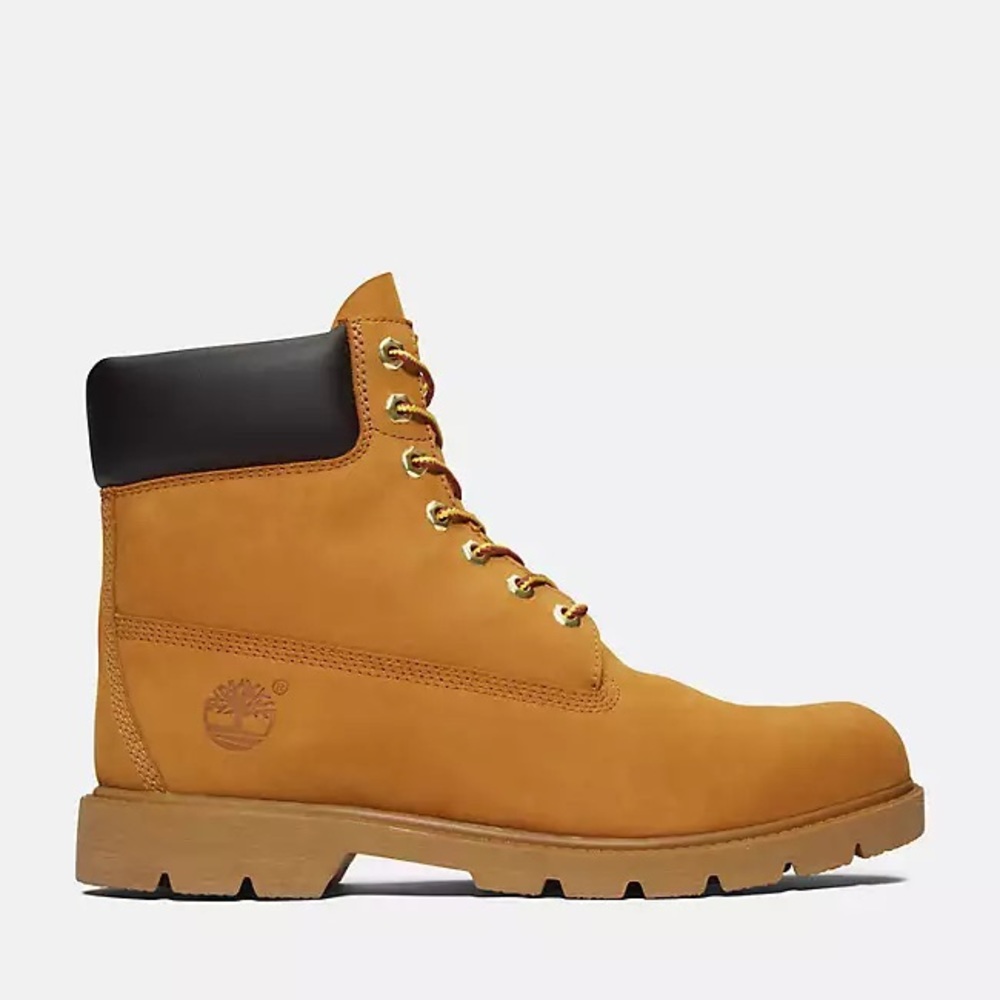 Classic Timberland Boots Heart Design - Picture 10 of 15